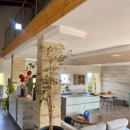 Loft Irene With Private Pool Tergu
