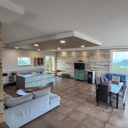Loft Irene With Private Pool فيلة Tergu