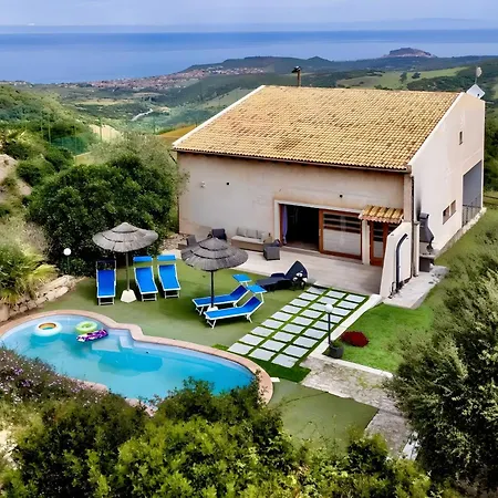 Loft Irene With Private Pool Villa Tergu