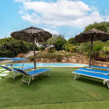 Loft Irene With Private Pool Villa Tergu